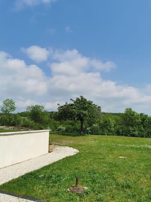 Studio Au Calme Avec Terrasse Rougemont  Eksteriør bilde